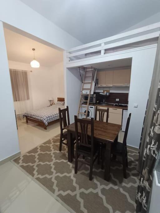 Apartament In Zona Catedralei Mitropolitane Iasi Luaran gambar
